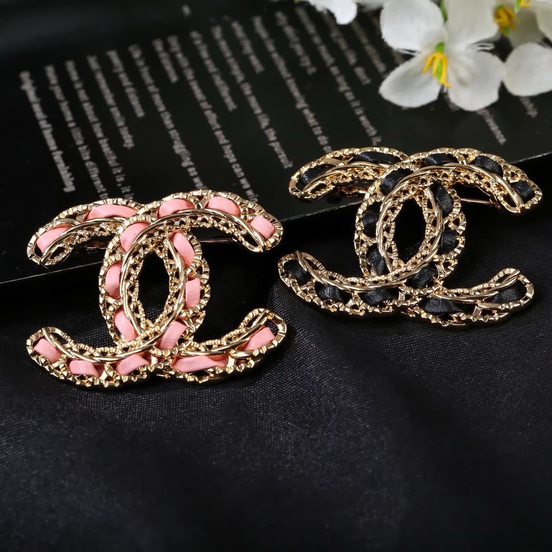 Chanel CC Logo Brooch