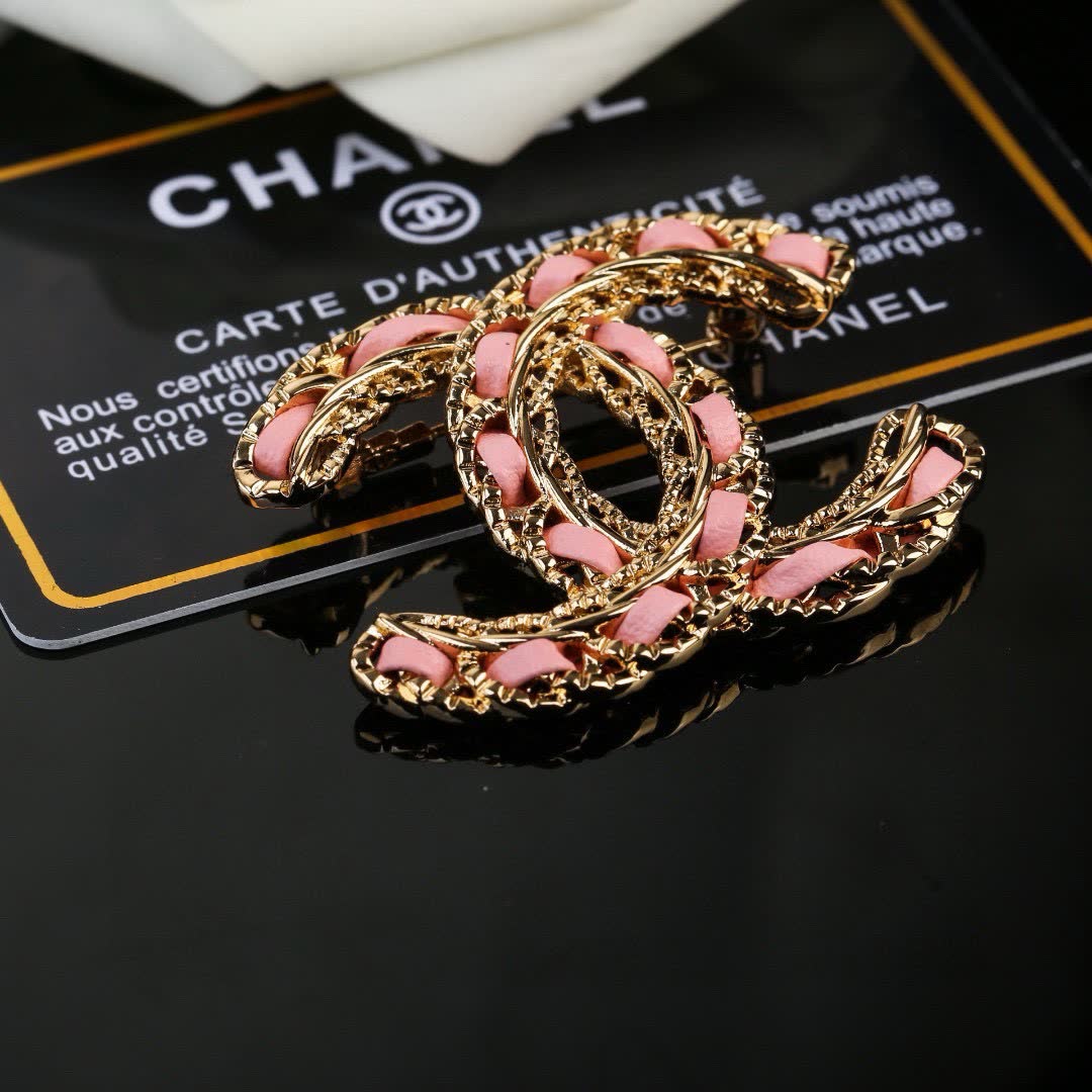 Chanel CC Logo Brooch