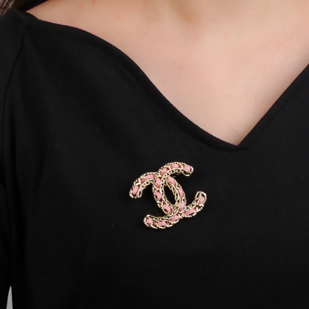 Chanel CC Logo Brooch