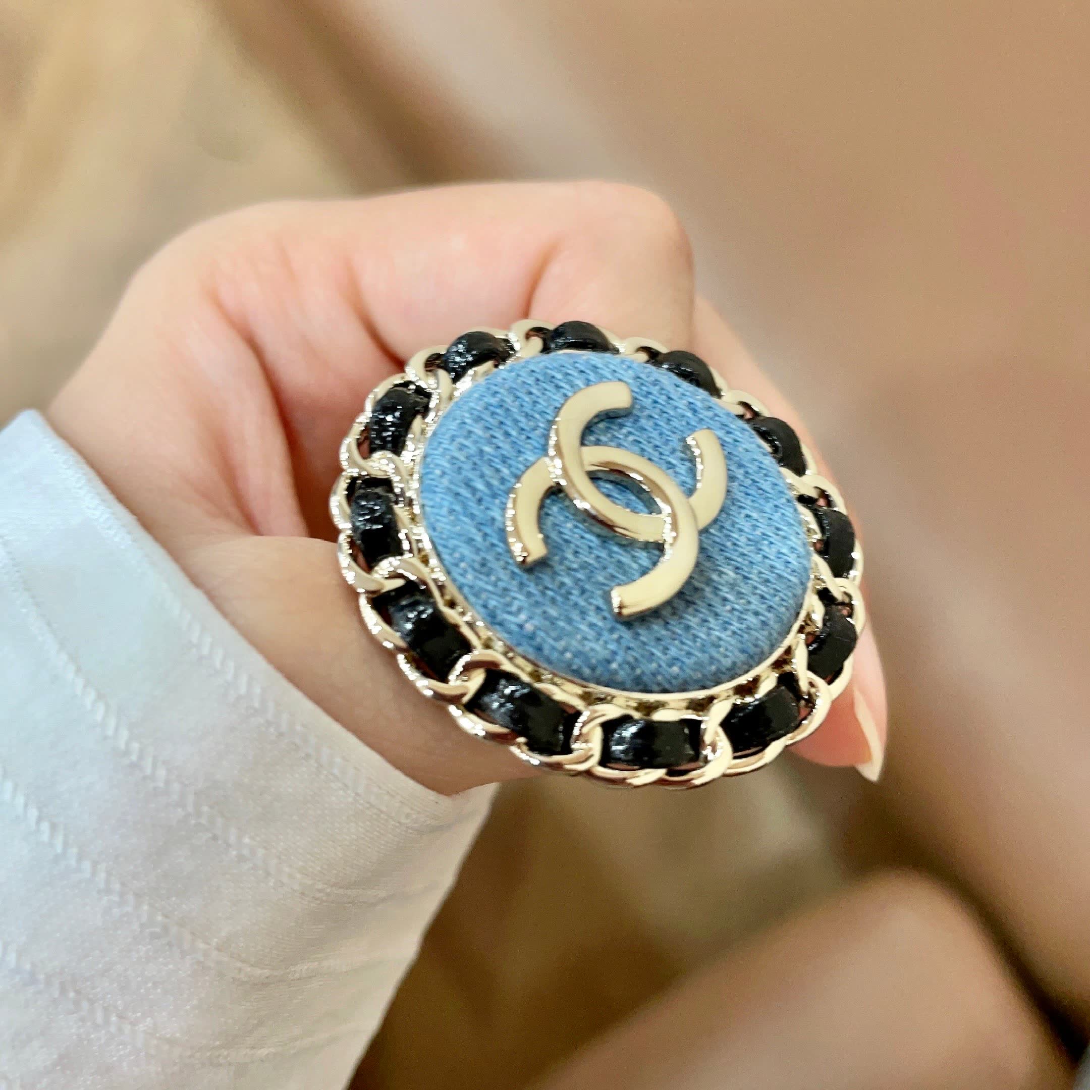 Chanel CC Logo Brooch