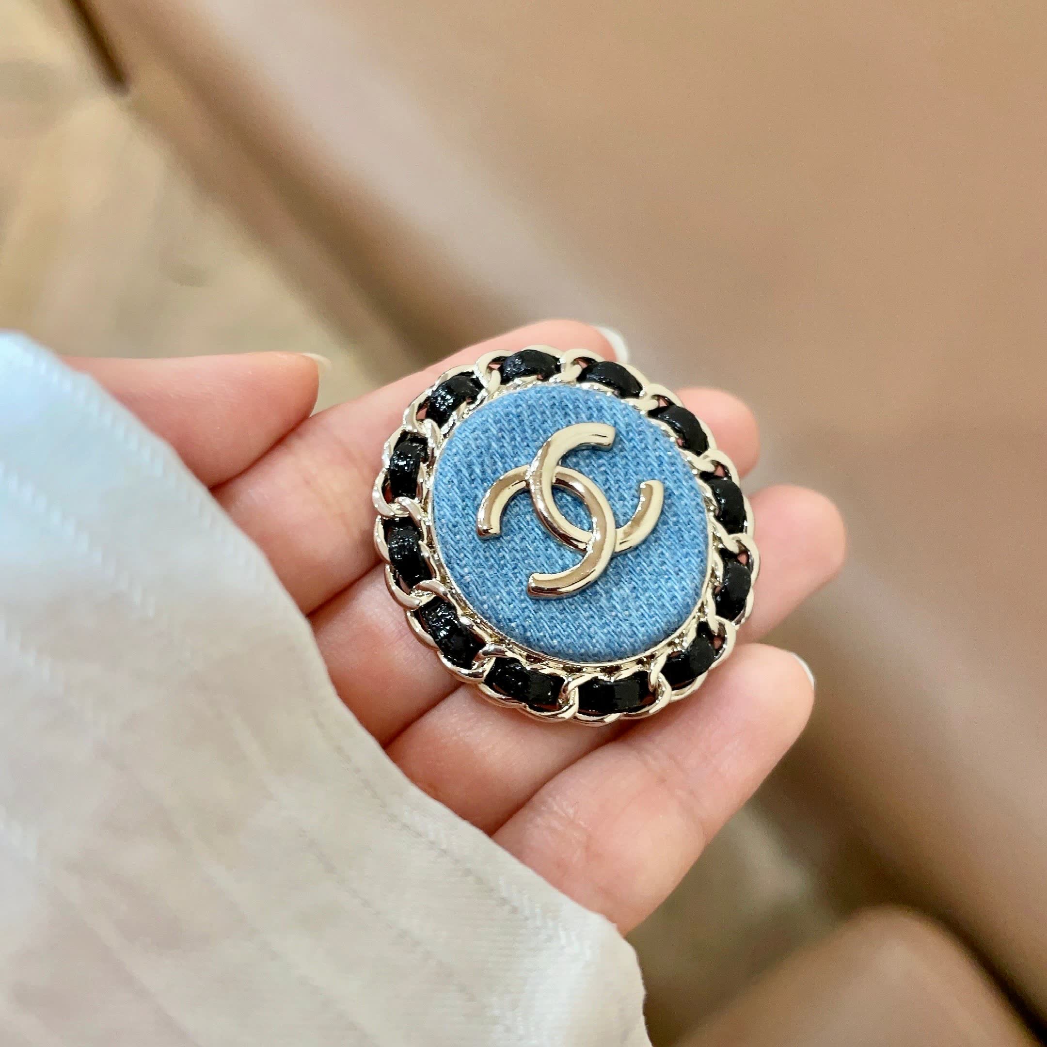 Chanel CC Logo Brooch