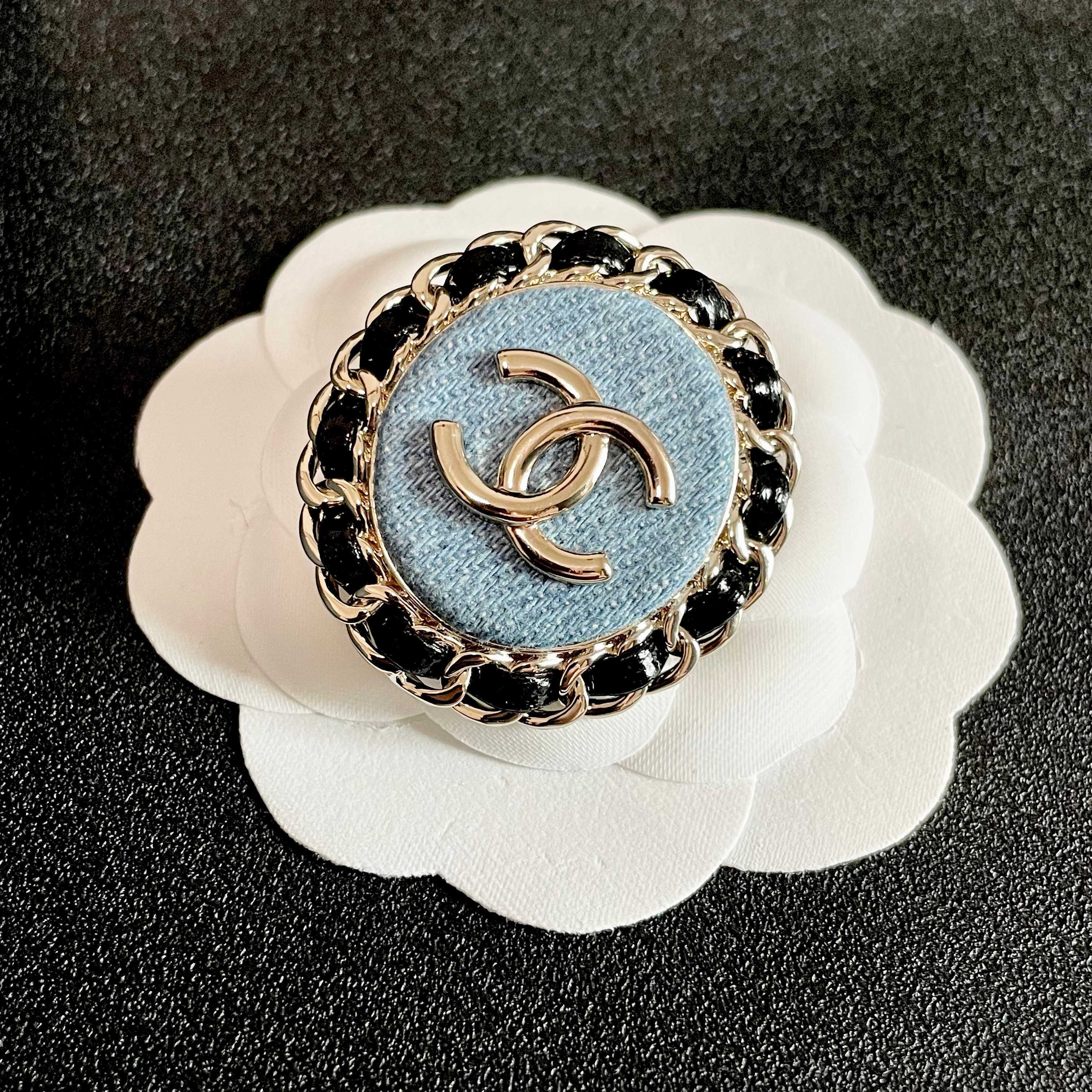Chanel CC Logo Brooch