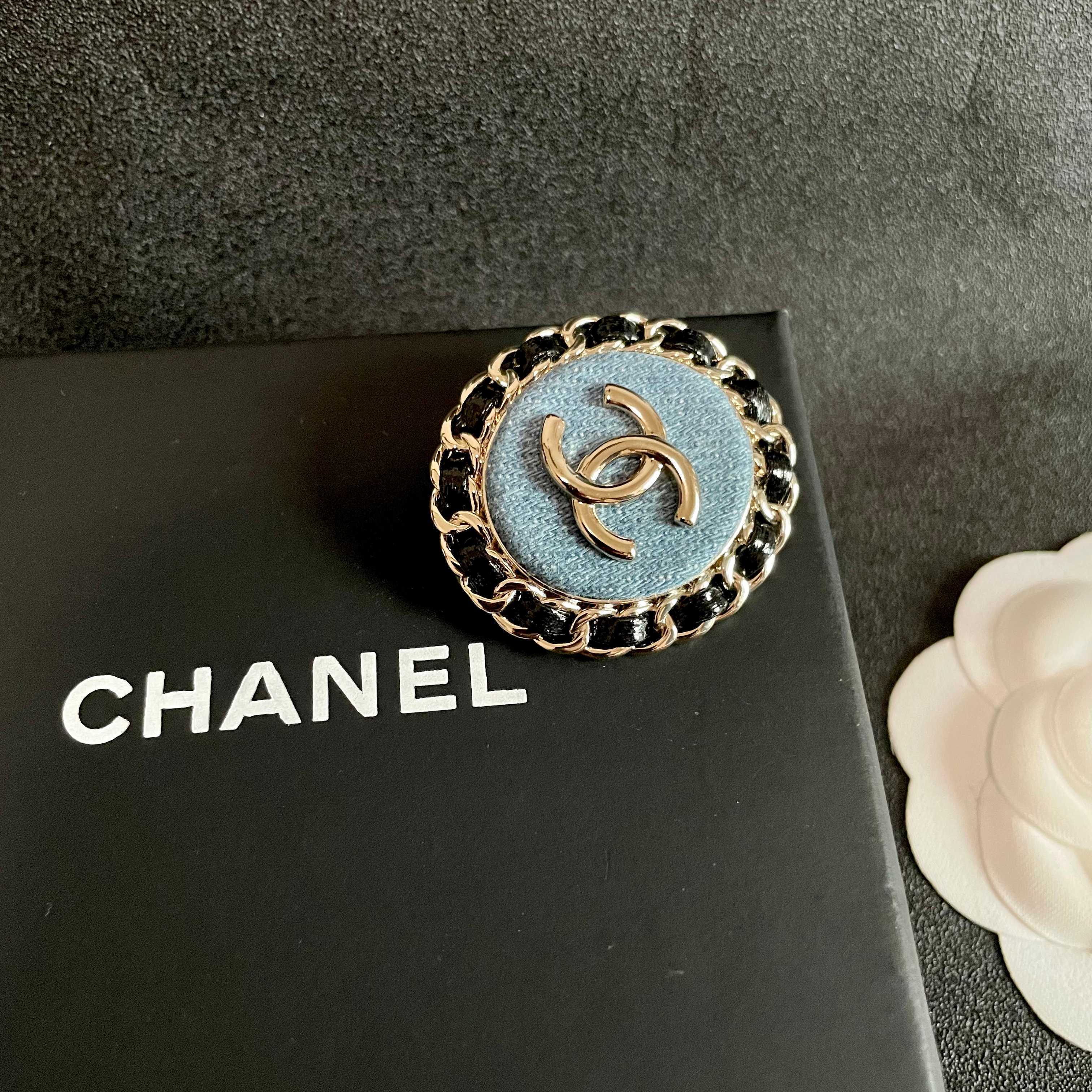 Chanel CC Logo Brooch