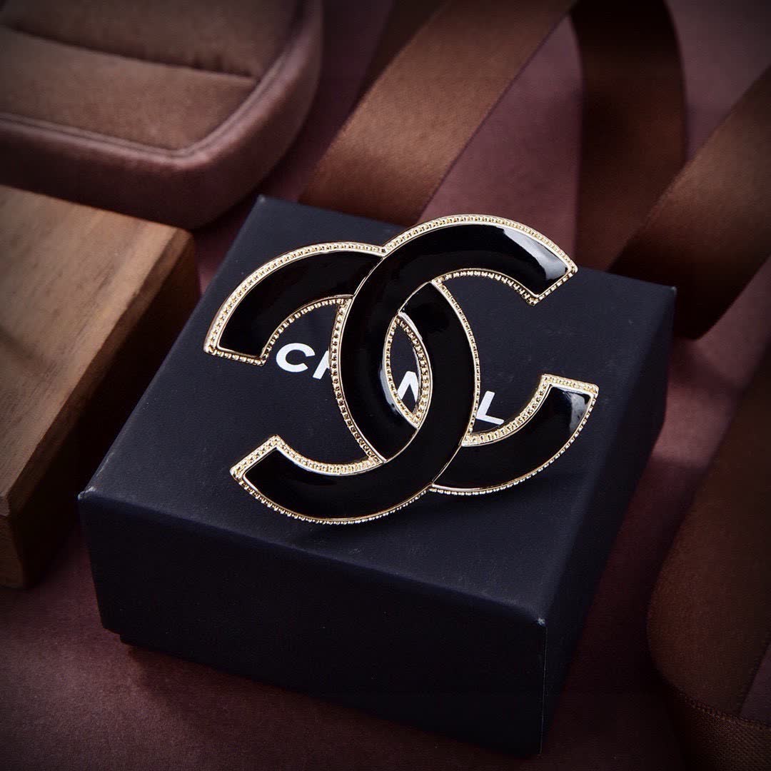 Chanel CC Logo Brooch