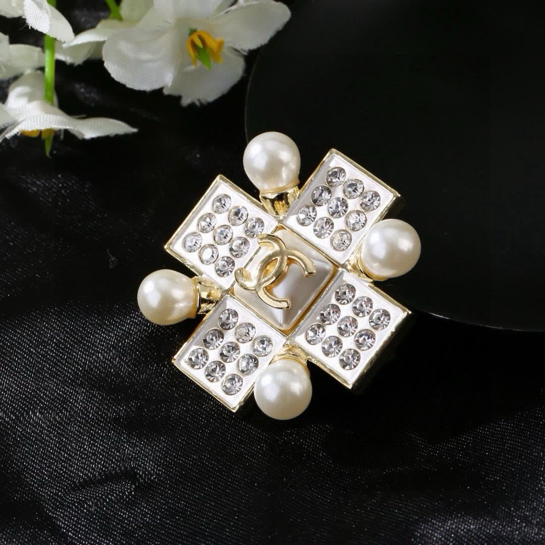 Chanel Pearl and Crystal Brooch