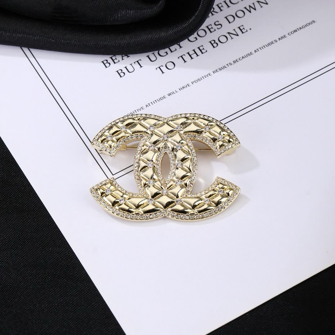 Chanel CC Logo Brooch