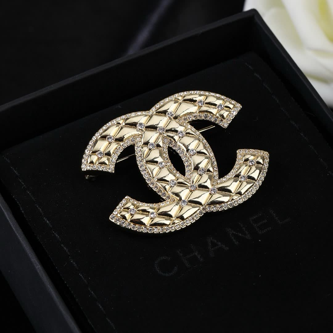 Chanel CC Logo Brooch