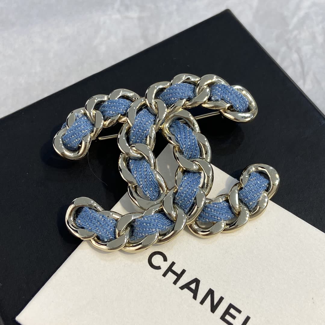 Chanel CC Logo Brooch