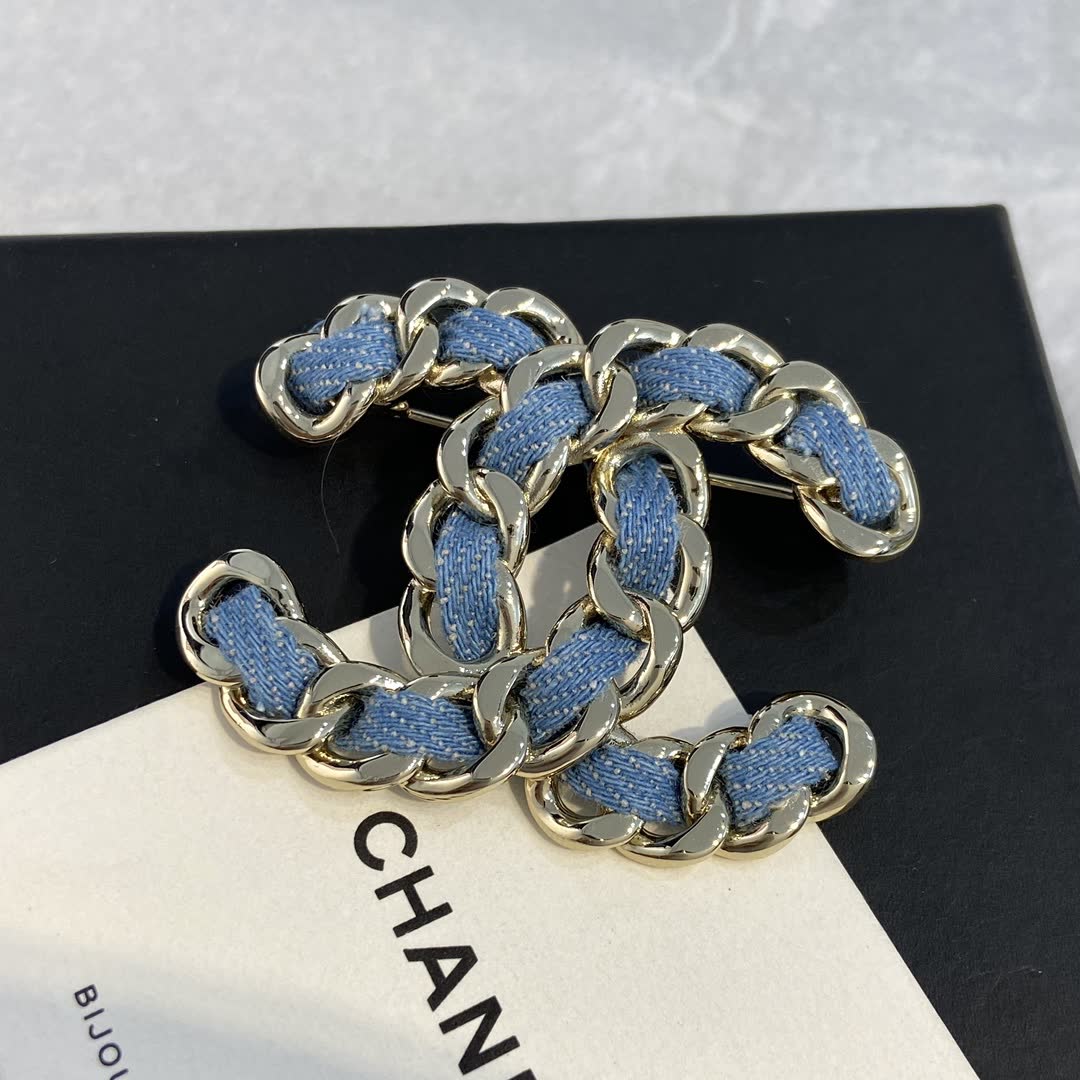 Chanel CC Logo Brooch
