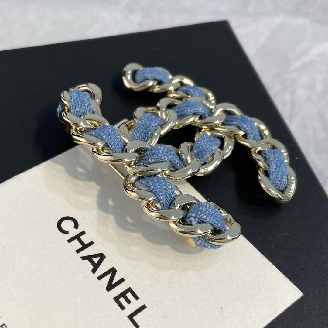 Chanel CC Logo Brooch