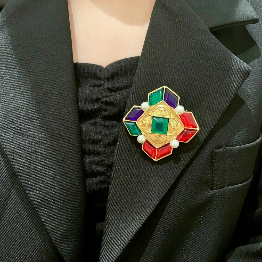 Chanel Multicolored Gemstone Brooch