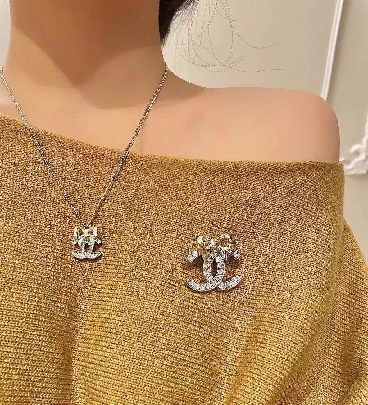 Chanel CC Logo Crystal Brooch