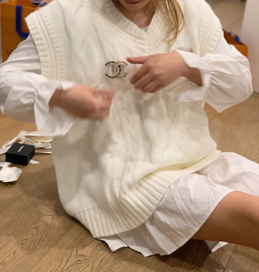 Chanel CC Logo Brooch