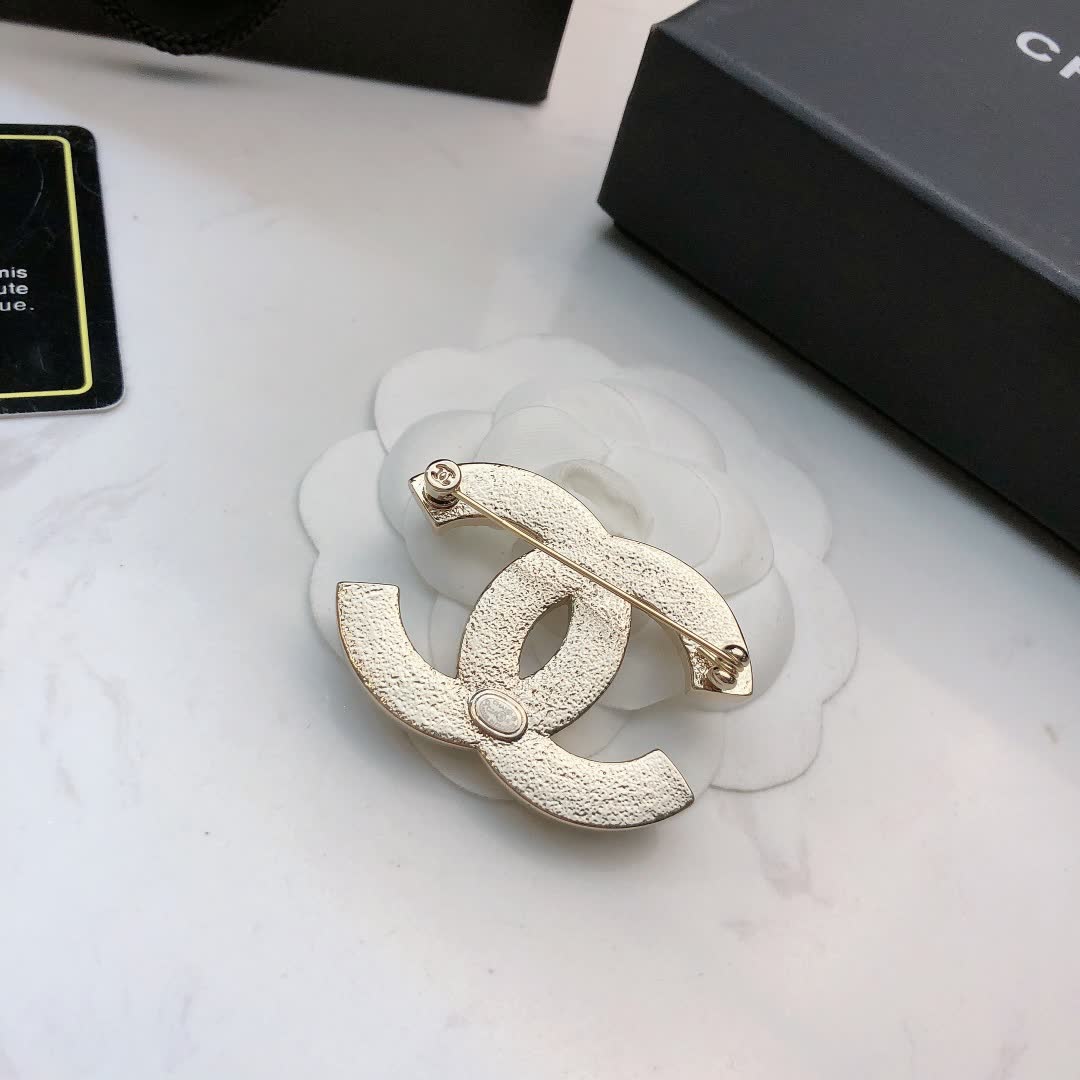 Chanel CC Logo Pearl Brooch