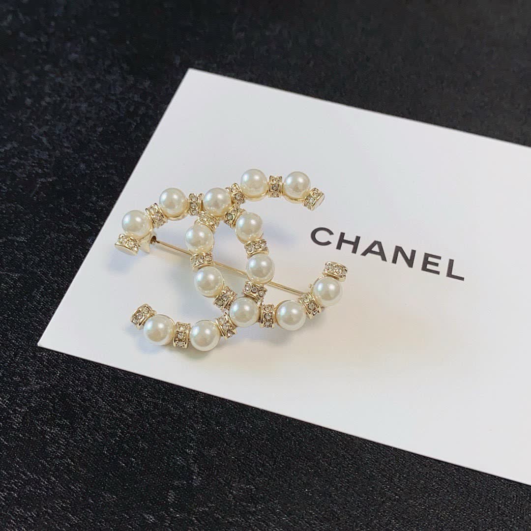 Chanel CC Pearl Brooch