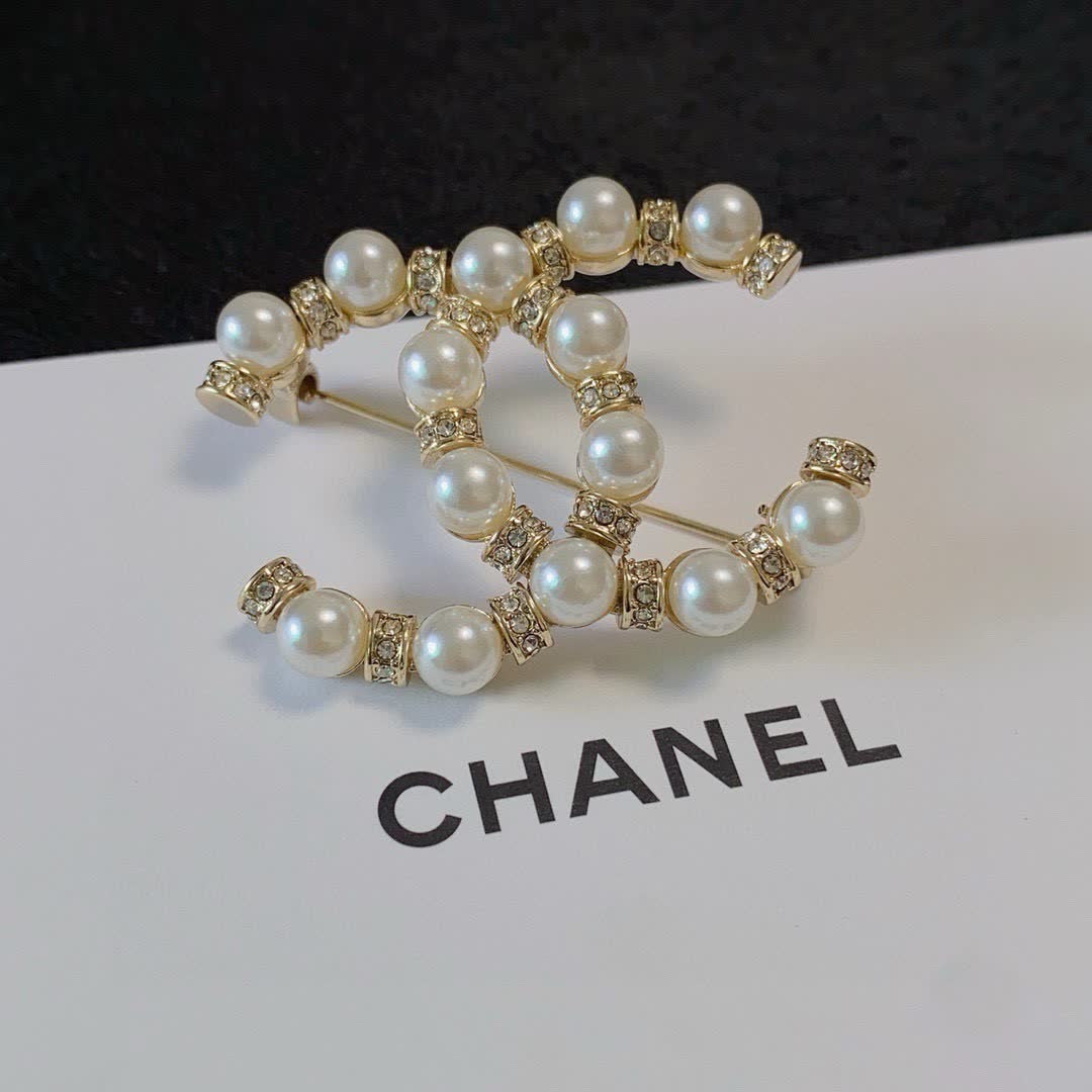 Chanel CC Pearl Brooch