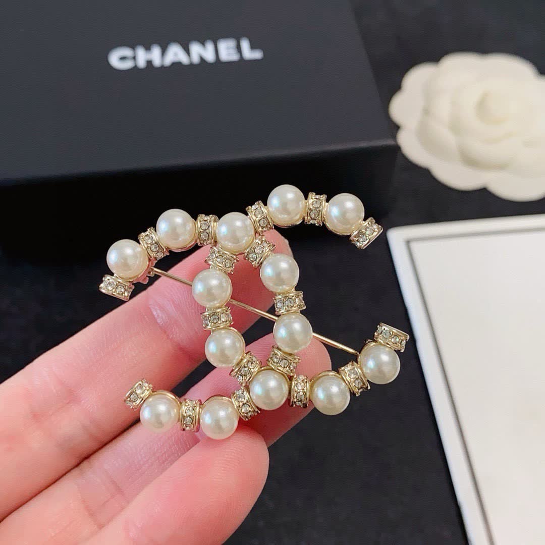 Chanel CC Pearl Brooch
