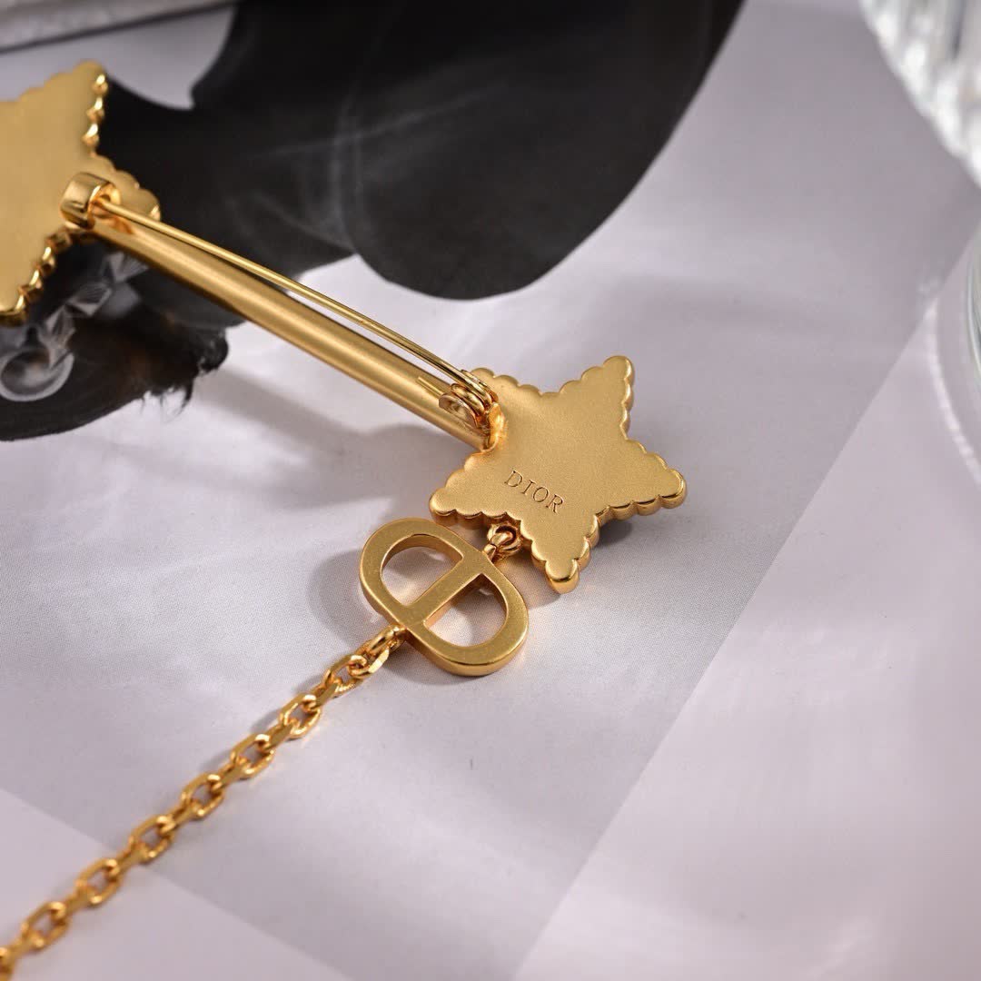 Dior Gold Star Brooch with Chain
