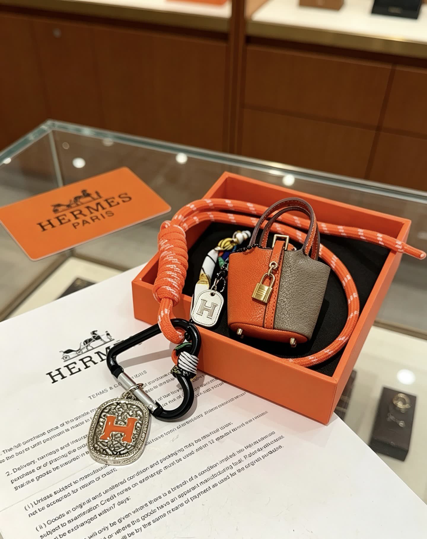 Hermes Hermès Paris Orange Leather Keychain with Carabiner Hermes Hermès Paris Orange Leather Keychain with Carabiner