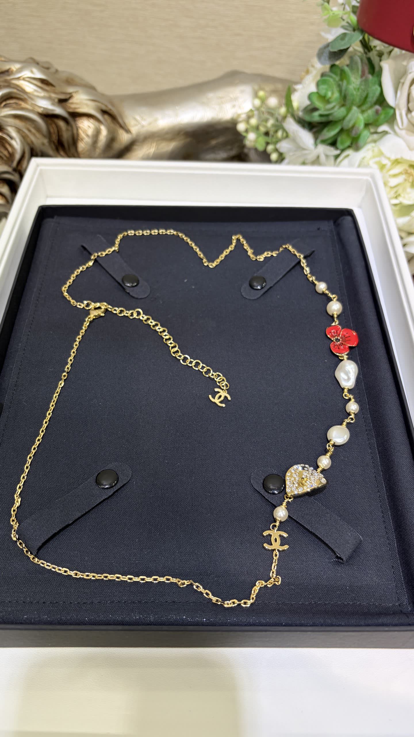 Chanel Pearl and Crystal Belt