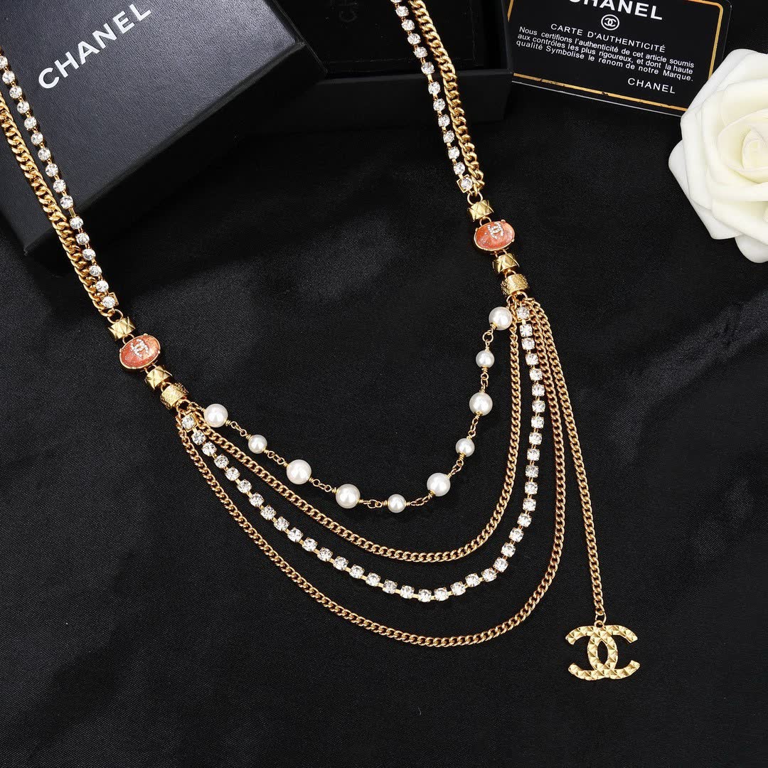 Chanel Gold Chain Belt with Pearls and CC Logo