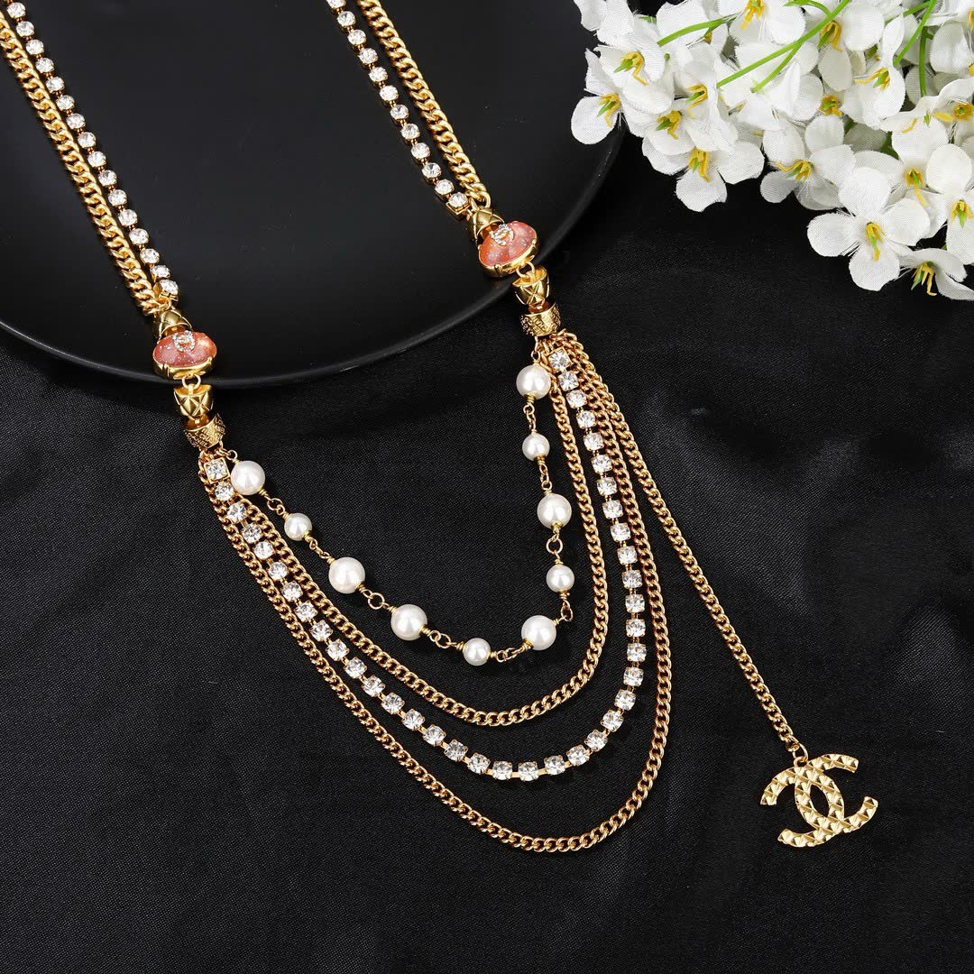 Chanel Gold Chain Belt with Pearls and CC Logo