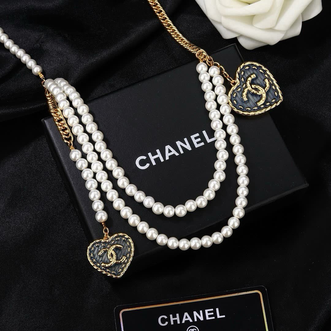 Chanel Pearl Belt with Heart Charms