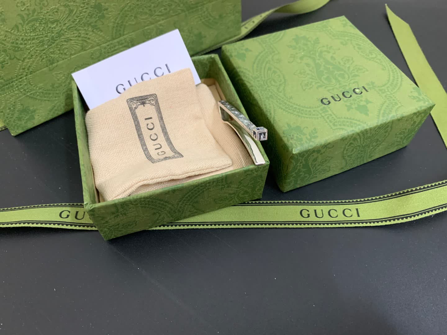 Gucci Silver Hair Clip with Engraved Design