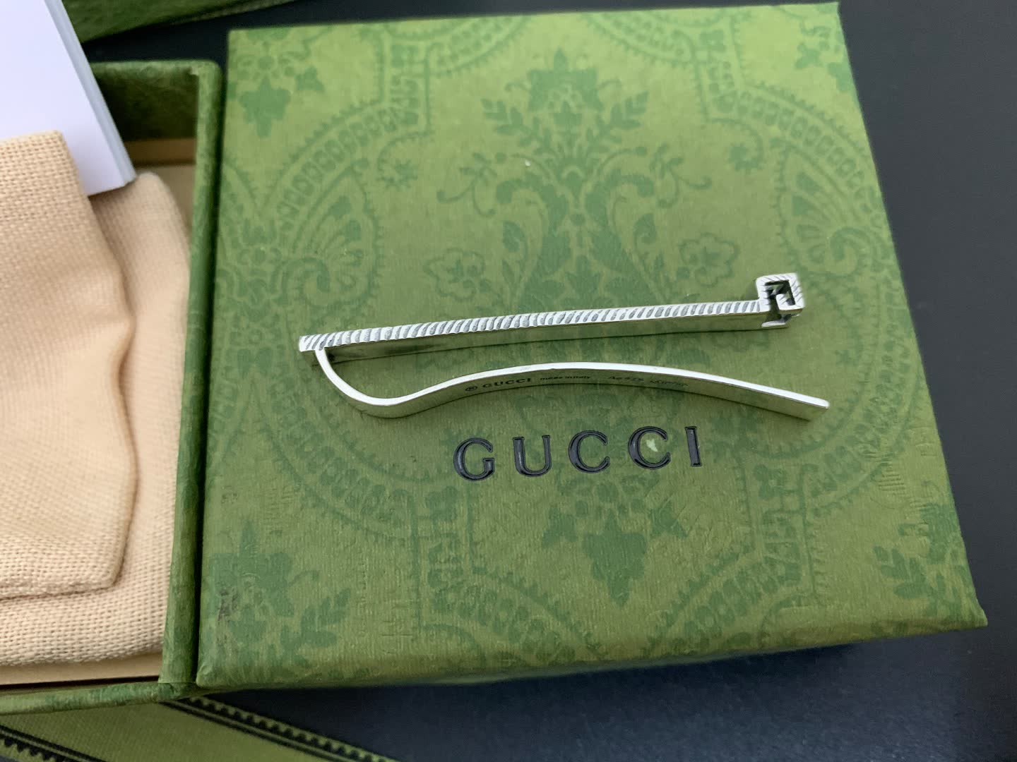 Gucci Silver Hair Clip with Engraved Design