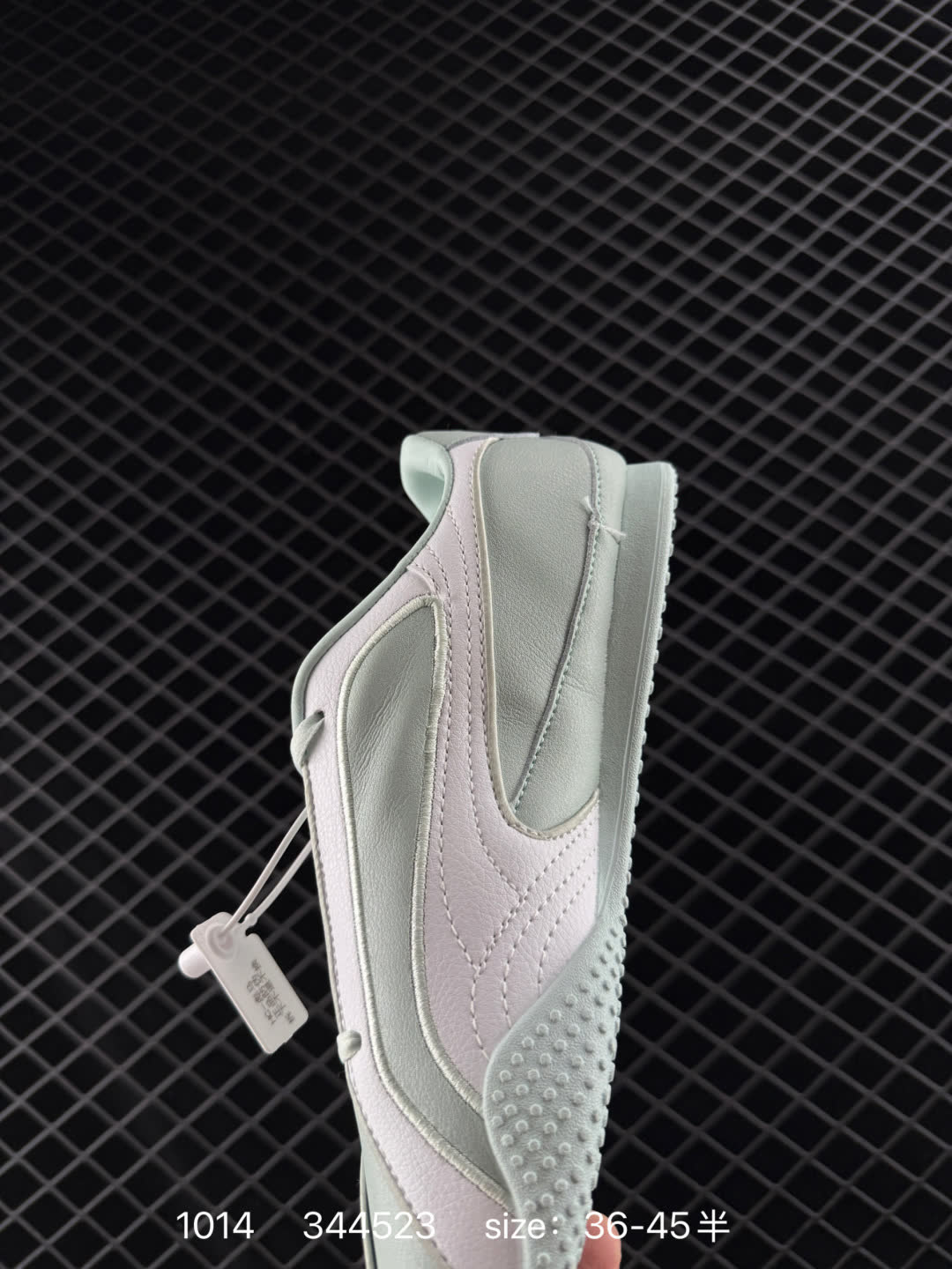PUMA Bella V2 Leather