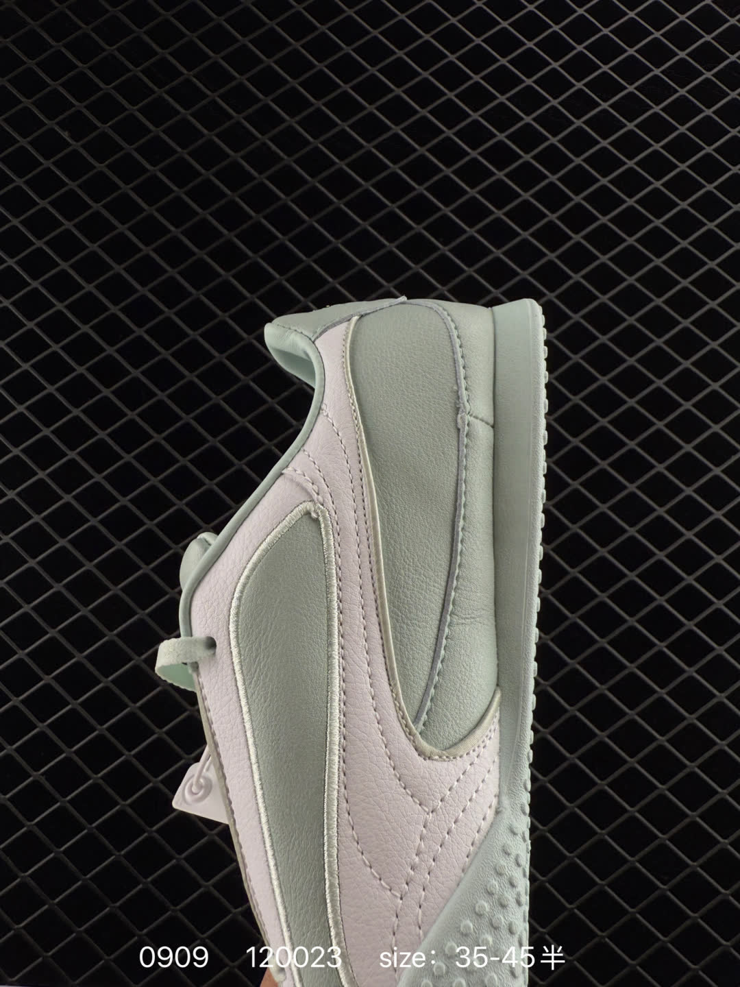 PUMA Bella V2 Leather