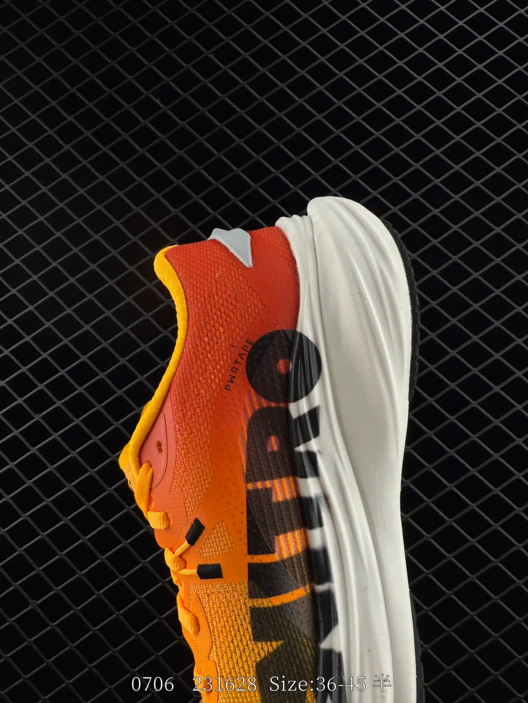 Puma Deviate NITRO Elite Mag Max