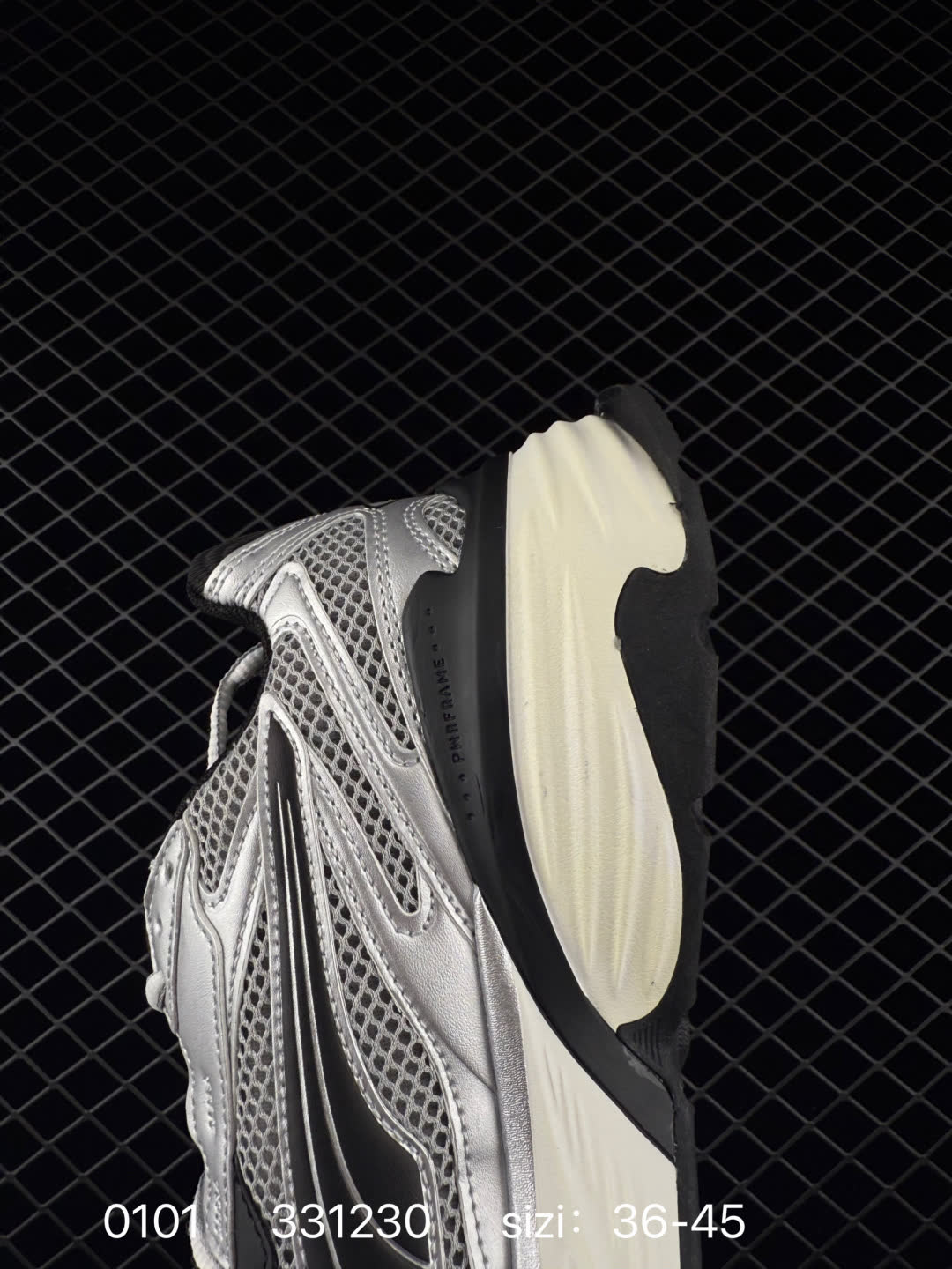 PUMA   Fade Nitro