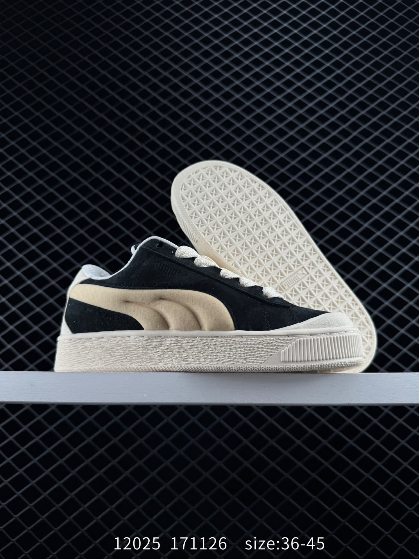 Scuderia Ferrari x PUMA Suede Low XL