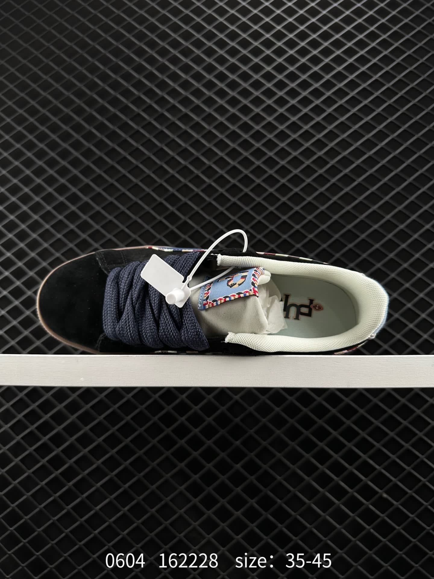 PUMA  162228