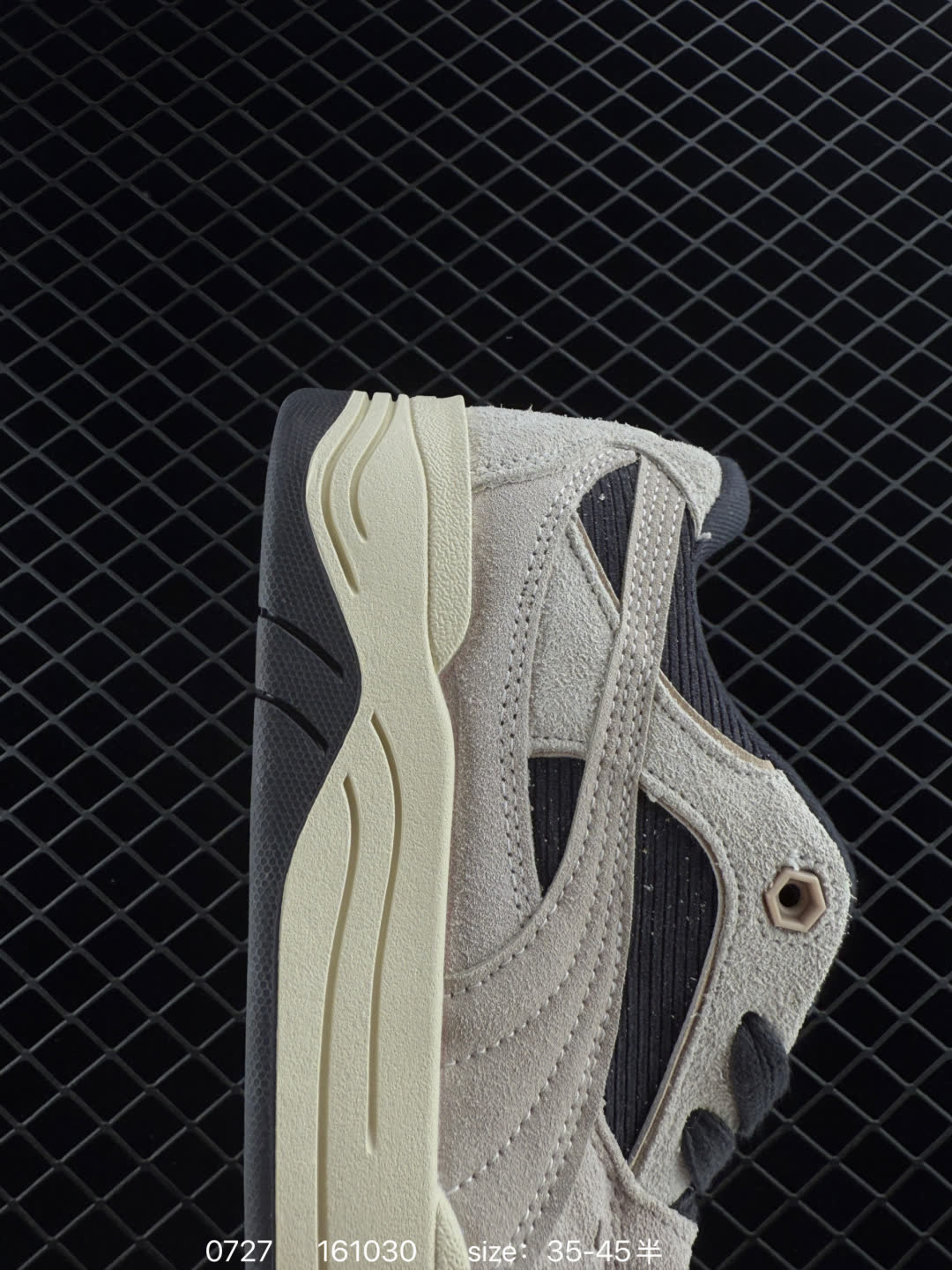PUMA CORDUROY
