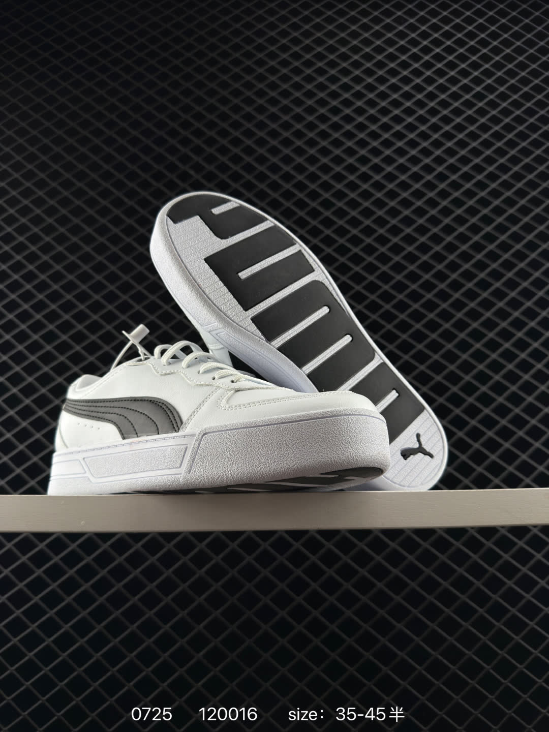 PUMA Smash Vulc Leather Low
