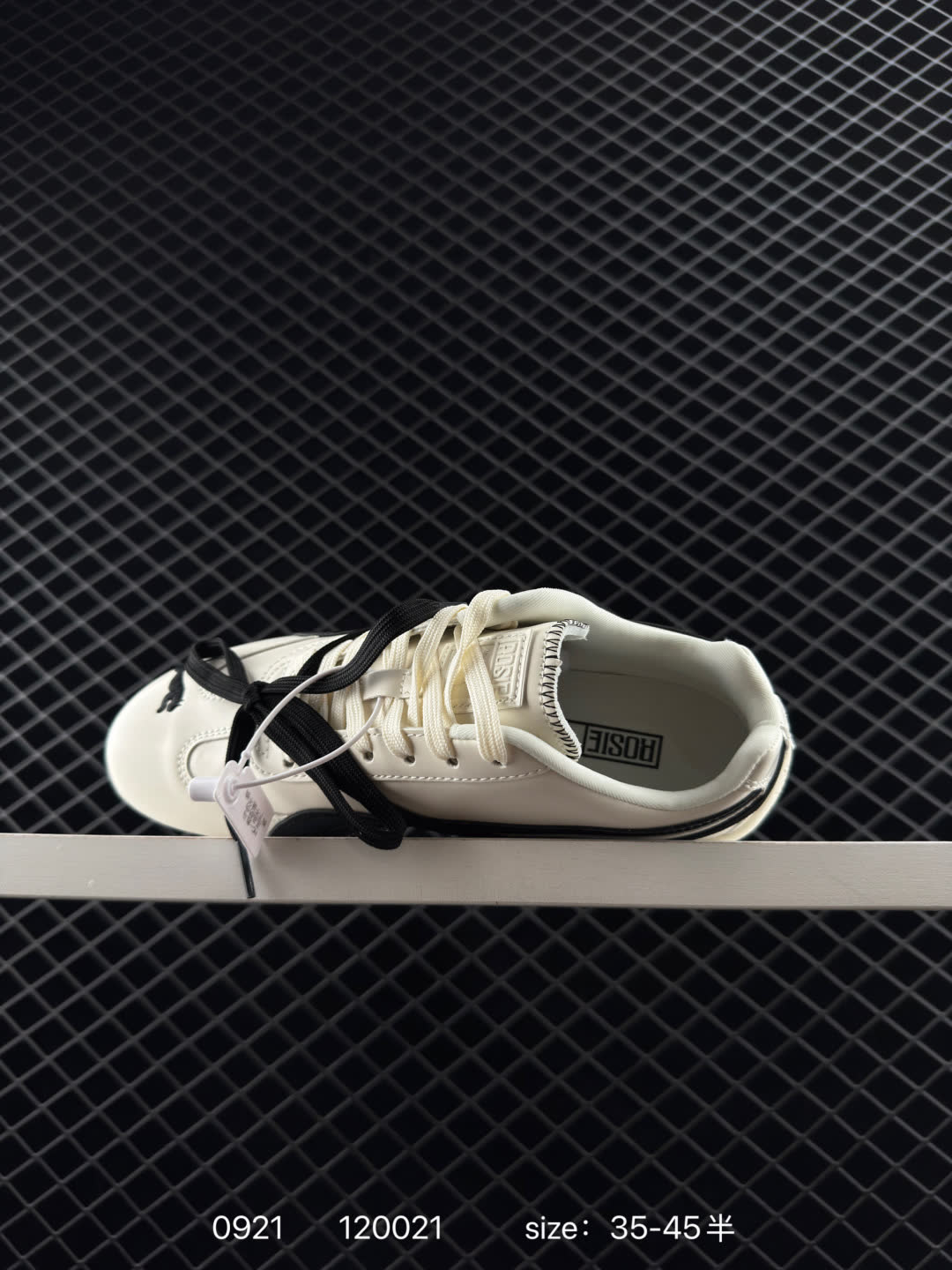 Rosé x PUMA Speedcat