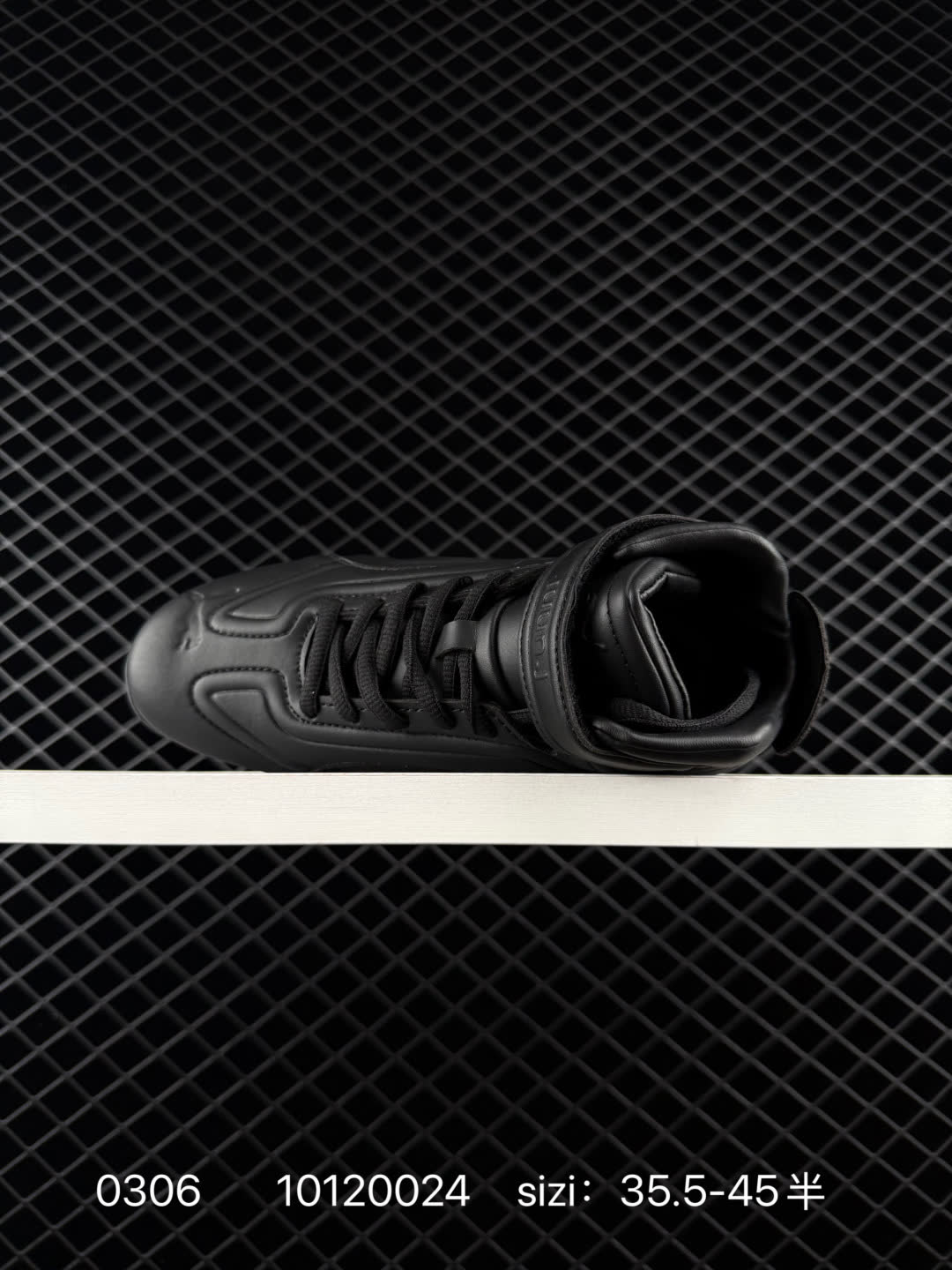 JUUN.J × PUMA  speedcat