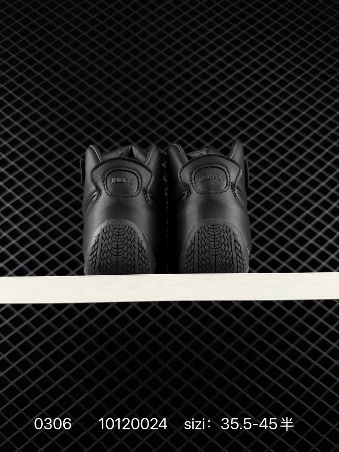 JUUN.J × PUMA  speedcat