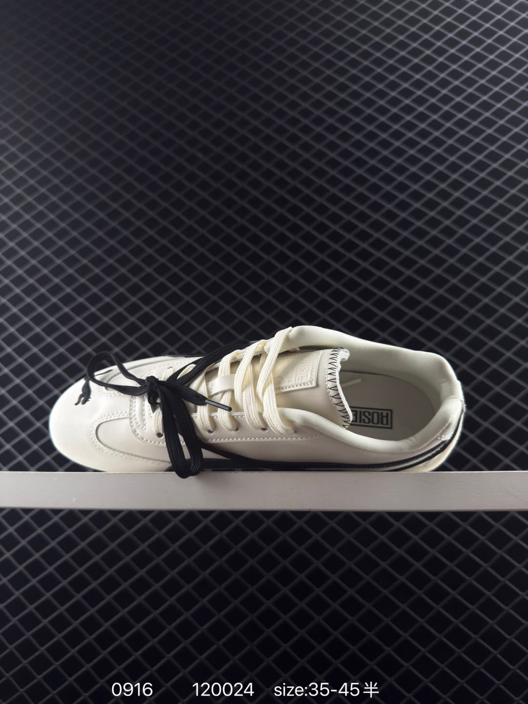 Rosé x PUMA  Speedcat