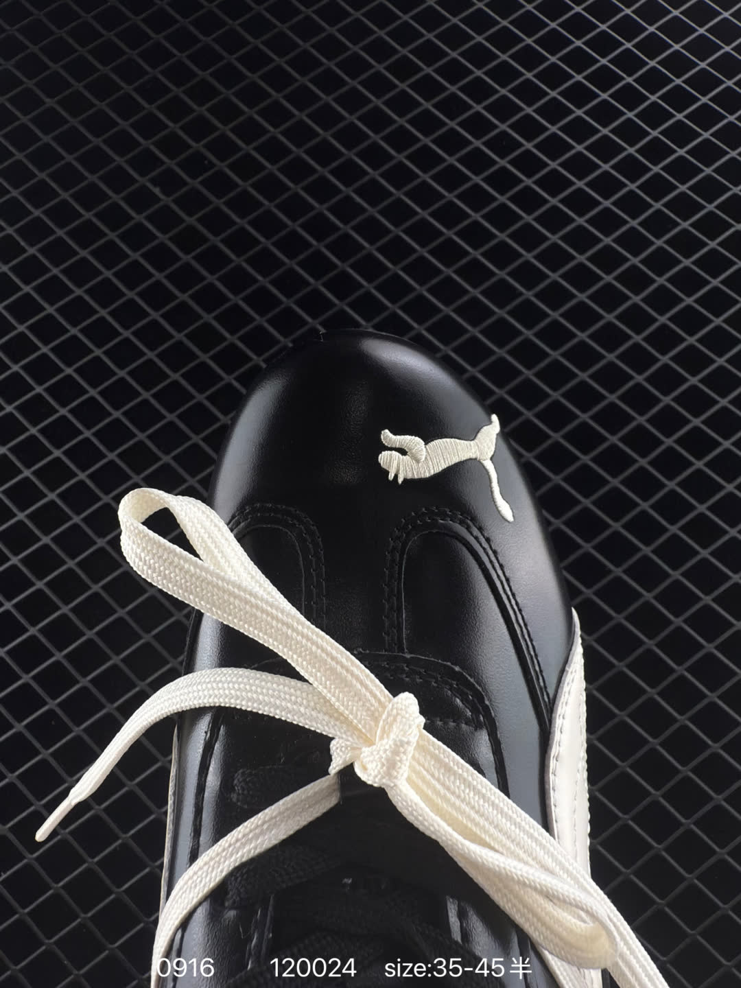 Rosé x PUMA  Speedcat