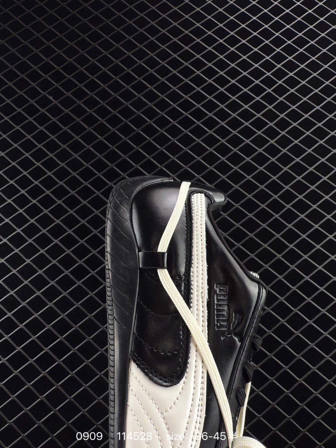 Rosé x PUMA  Speedcat