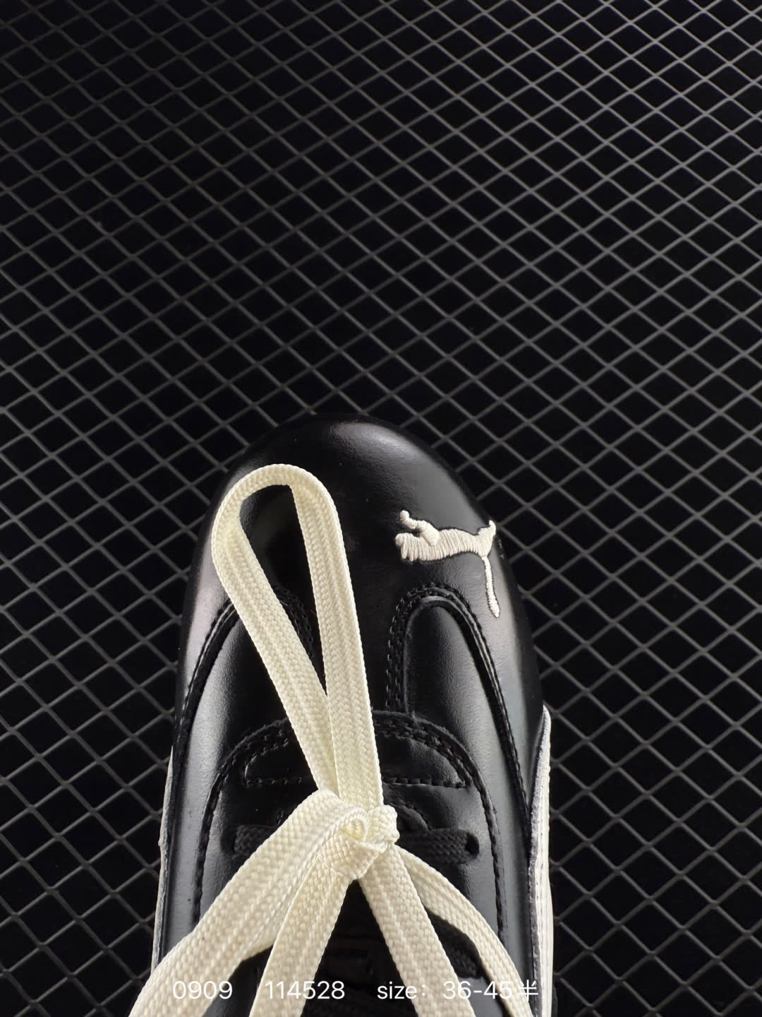 Rosé x PUMA  Speedcat