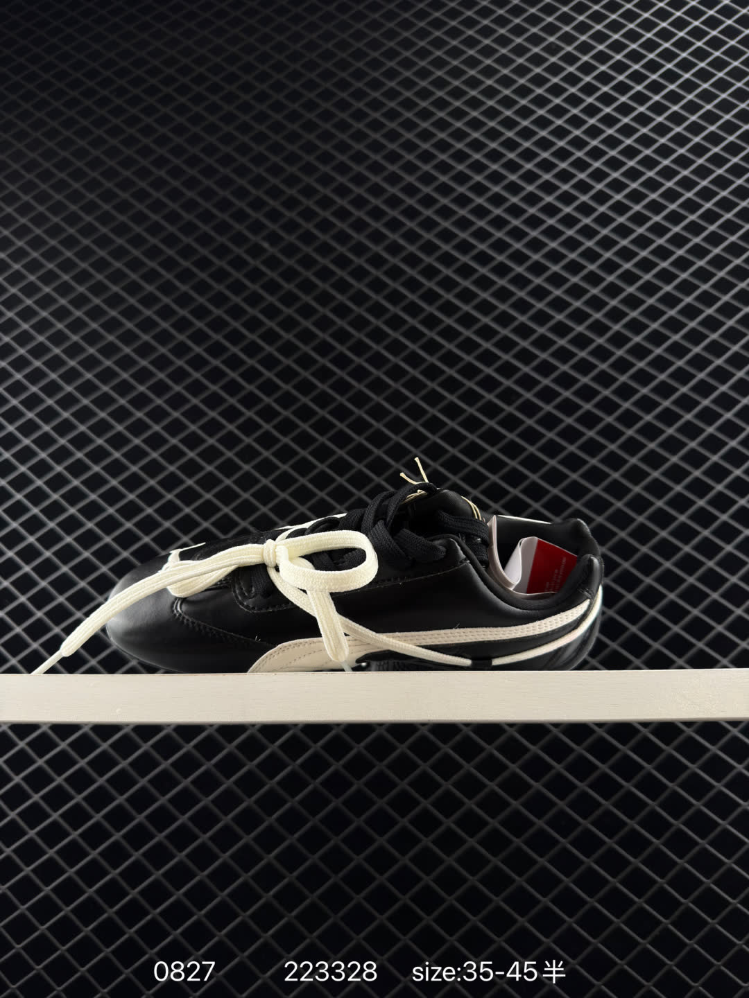 Rosé x PUMA  Speedcat