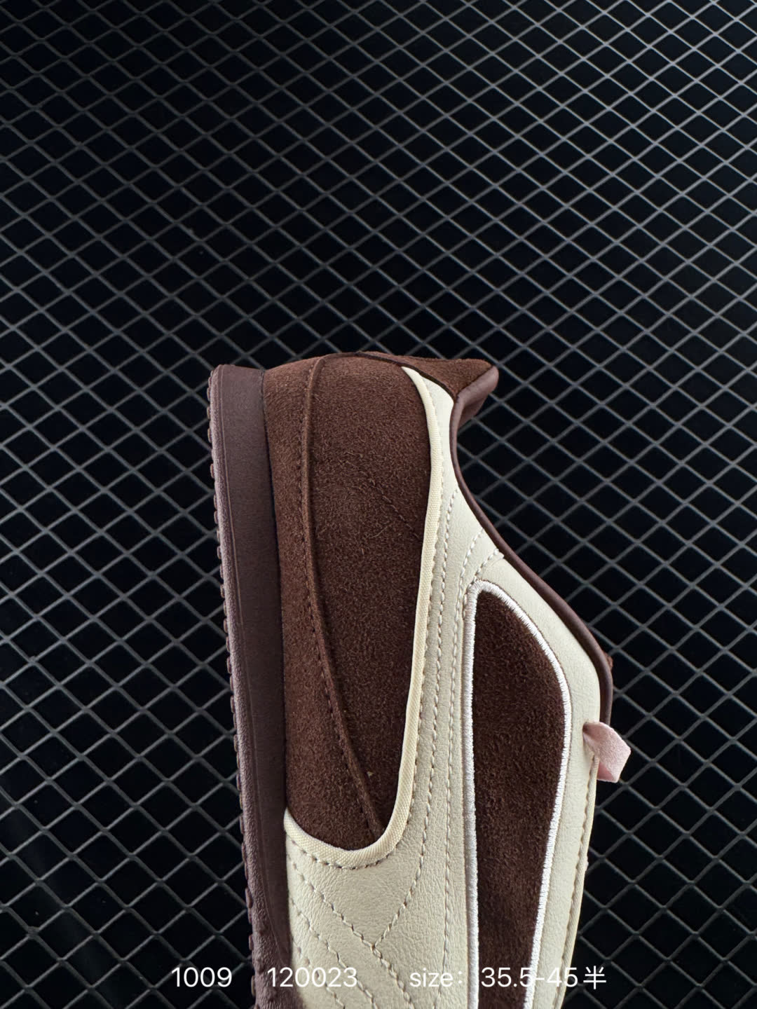 PUMA Bella V2 Suede