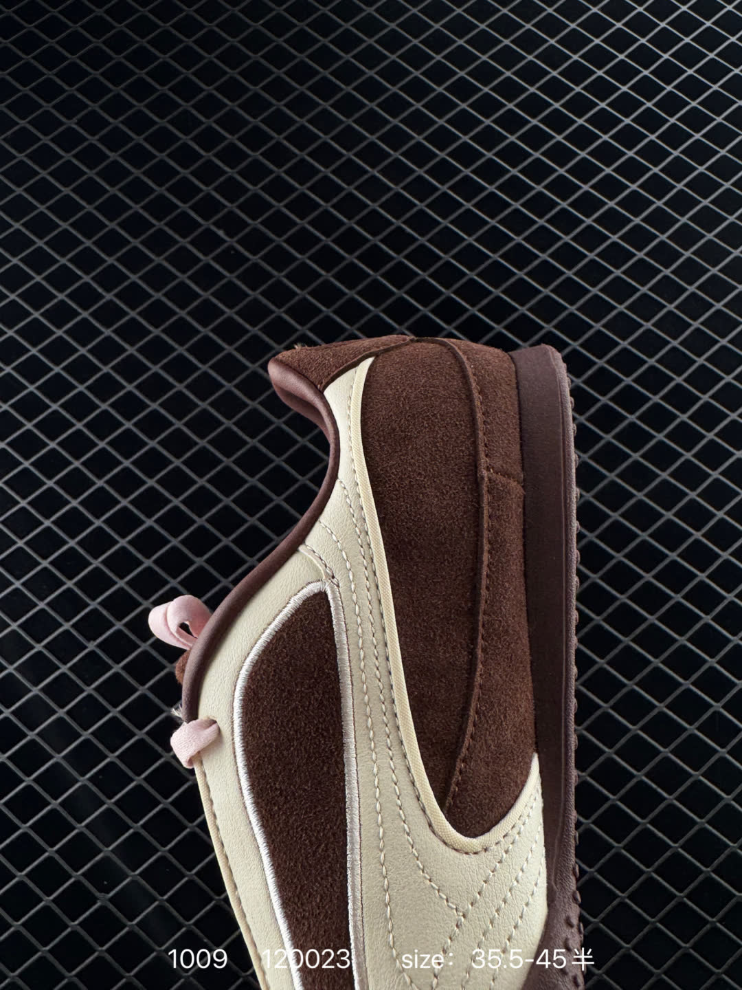 PUMA Bella V2 Suede