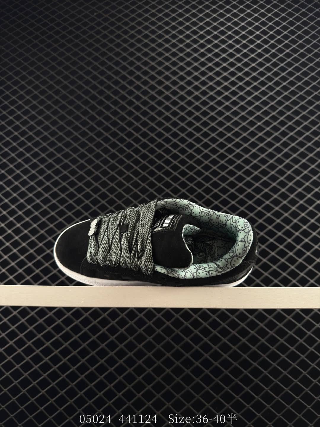 HELLO KITTY & FRIENDS x PUMA Suede XL