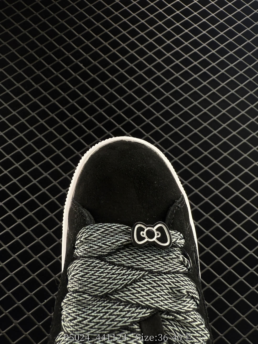 HELLO KITTY & FRIENDS x PUMA Suede XL